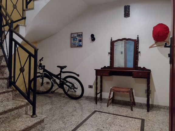 Imagem Casa com 3 Quartos à Venda, 340 m² em Boa Vista - Curitiba Imagem Casa com 3 Quartos à Venda, 340 m² em Boa Vista - Curitiba