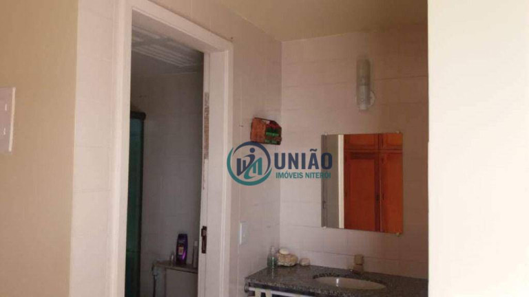Imagem Cobertura com 4 Quartos à Venda, 269 m² em Santa Rosa - Niterói