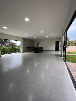 Imagem Chácara com 3 Quartos à Venda, 233 m² em Condomínio Das Palmeiras - Bela Vista De Goiás Imagem Chácara com 3 Quartos à Venda, 233 m² em Condomínio Das Palmeiras - Bela Vista De Goiás