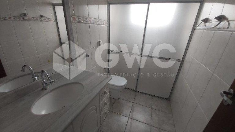 Imagem Imóvel com 3 Quartos à Venda,  em Jardim Jequitibá - Marília