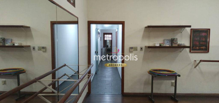 Imagem Sobrado à Venda ou Locação, 440 m² em Centro - Santo André Imagem Sobrado à Venda ou Locação, 440 m² em Centro - Santo André