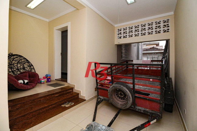 Imagem Sobrado com 4 Quartos à Venda, 202 m² em Macuco - Santos