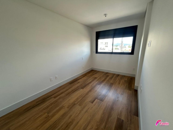 Imagem Apartamento com 3 Quartos à Venda, 112 m² em Estreito - Florianópolis