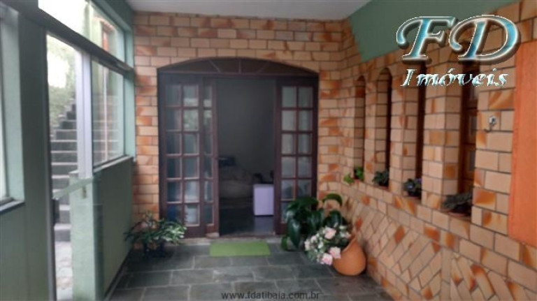 Imagem Casa com 3 Quartos à Venda, 300 m² em Terra Preta - Mairiporã Imagem Casa com 3 Quartos à Venda, 300 m² em Terra Preta - Mairiporã