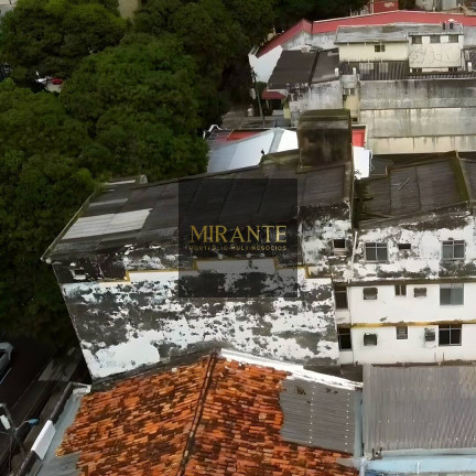 Imóvel Comercial à Venda, 1.800 m² em Nazaré - Belém