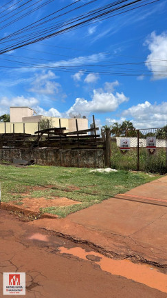 Terreno à Venda, 600 m²