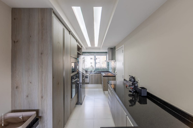Imagem Apartamento com 3 Quartos à Venda, 172 m² em Aclimação - São Paulo Imagem Apartamento com 3 Quartos à Venda, 172 m² em Aclimação - São Paulo