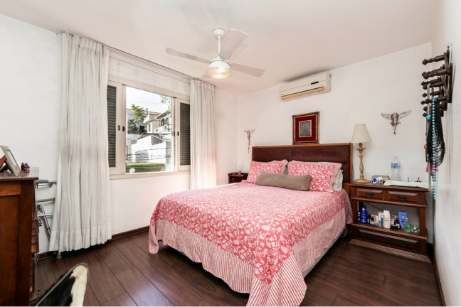 Imagem Casa com 3 Quartos à Venda, 134 m² em Jardim Prudência - São Paulo