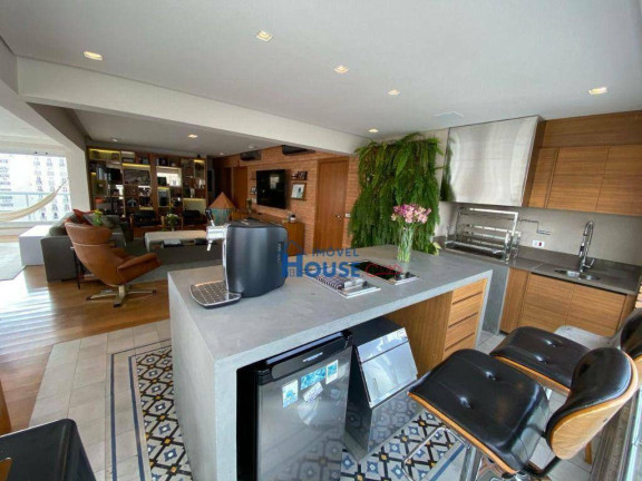Apartamento com 3 Quartos à Venda, 205 m² em Jardins - São Paulo