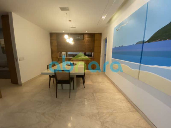 Imagem Apartamento com 3 Quartos à Venda, 184 m² em Copacabana - Rio De Janeiro Imagem Apartamento com 3 Quartos à Venda, 184 m² em Copacabana - Rio De Janeiro