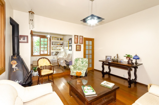 Imagem Casa com 4 Quartos à Venda, 332 m² em Petrópolis - Porto Alegre