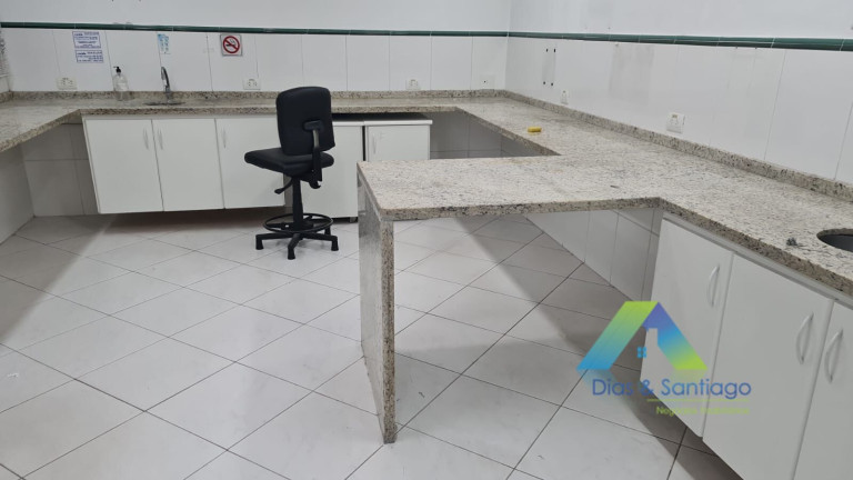 Imagem Casa com 4 Quartos à Venda, 210 m² em Vila Bastos - Santo André