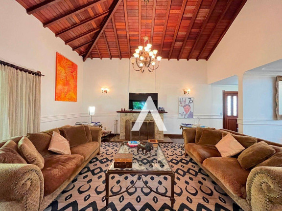 Imagem Casa com 5 Quartos à Venda, 504 m² em Comary - Teresópolis Imagem Casa com 5 Quartos à Venda, 504 m² em Comary - Teresópolis