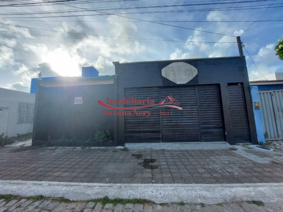 Imagem Casa com 5 Quartos à Venda,  em Candelária - Natal