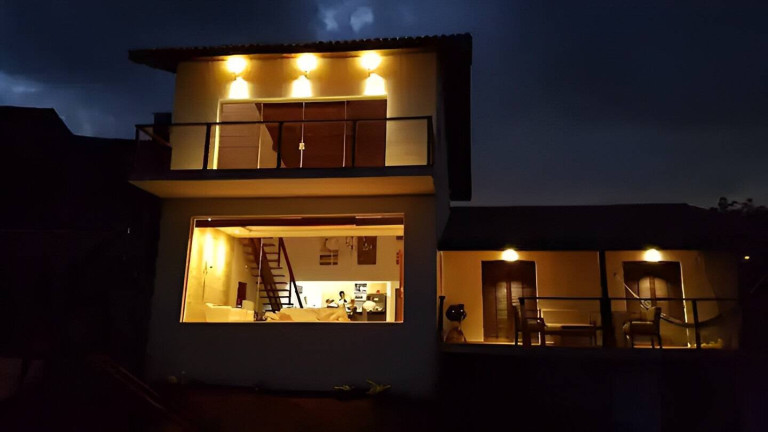 Imagem Casa com 8 Quartos à Venda, 1.000 m² em Imóvel Na Represa - Piracaia
