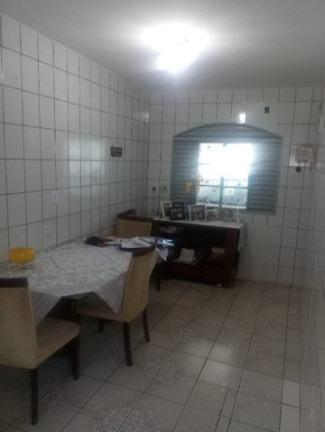 Imagem Casa com 4 Quartos à Venda, 144 m² em Samambaia - Brasília