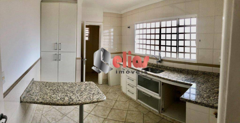 Imagem Casa com 3 Quartos à Venda, 180 m² em Jardim Aeroporto - Bauru Imagem Casa com 3 Quartos à Venda, 180 m² em Jardim Aeroporto - Bauru