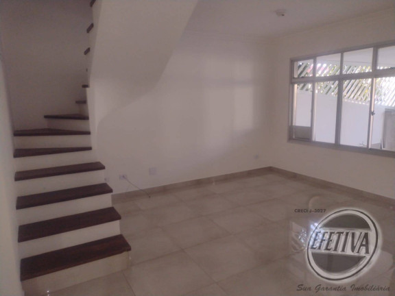 Imagem Sobrado com 3 Quartos à Venda, 180 m² em Centro - Guaratuba