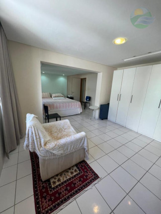 Imagem Apartamento com 4 Quartos à Venda, 304 m²