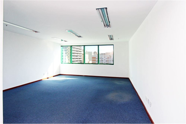 Sala Comercial à Venda,  em Centro Histórico - Porto Alegre