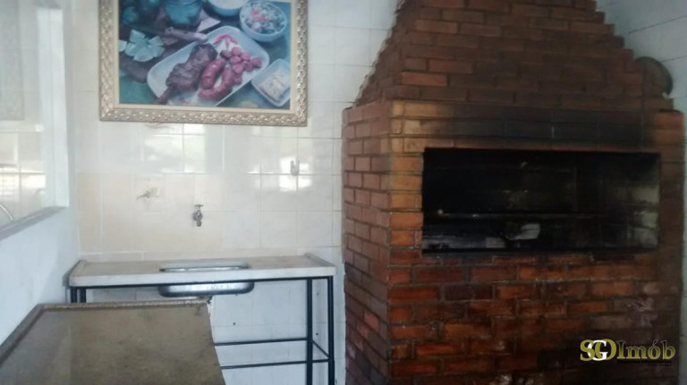 Imagem Chácara com 6 Quartos à Venda, 300 m²