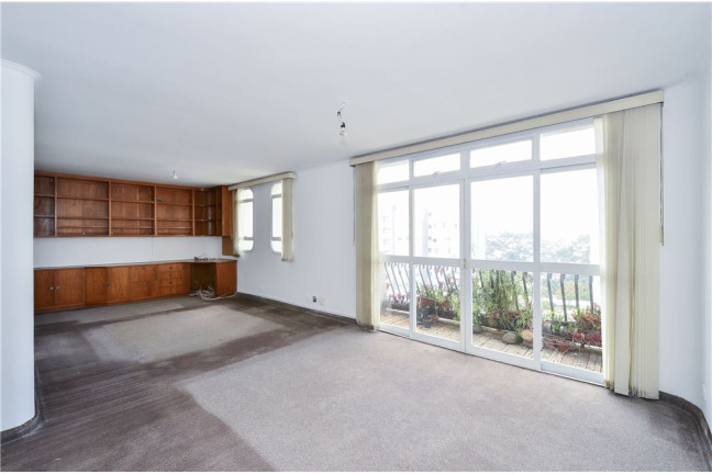Imóvel com 4 Quartos à Venda,  em Morumbi - São Paulo