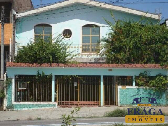 Casa com 3 Quartos à Venda, 227 m² em Vila Nova Sorocaba - Sorocaba