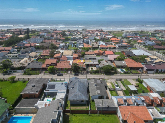 Imagem Casa com 4 Quartos à Venda, 177 m² em Centro - Xangri-lá Imagem Casa com 4 Quartos à Venda, 177 m² em Centro - Xangri-lá