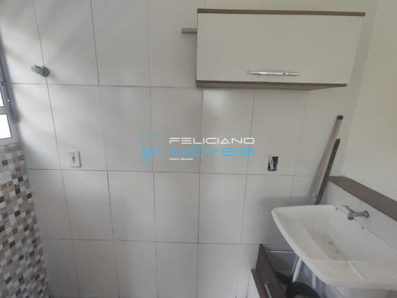 Imagem Casa de Condomínio com 2 Quartos à Venda, 66 m² em Melvi - Praia Grande