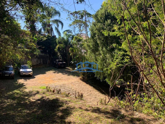 Imagem Casa com 17 Quartos à Venda, 400 m² em Centro - Petrópolis Imagem Casa com 17 Quartos à Venda, 400 m² em Centro - Petrópolis