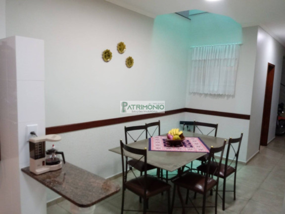 Imagem Casa com 4 Quartos à Venda, 330 m² em Dom Bosco - Jaguariúna Imagem Casa com 4 Quartos à Venda, 330 m² em Dom Bosco - Jaguariúna