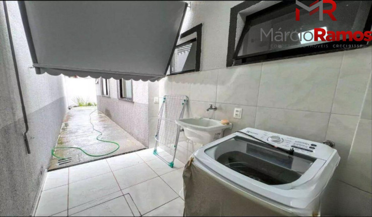 Imagem Casa com 3 Quartos à Venda, 180 m² em Centro - Eusébio Imagem Casa com 3 Quartos à Venda, 180 m² em Centro - Eusébio