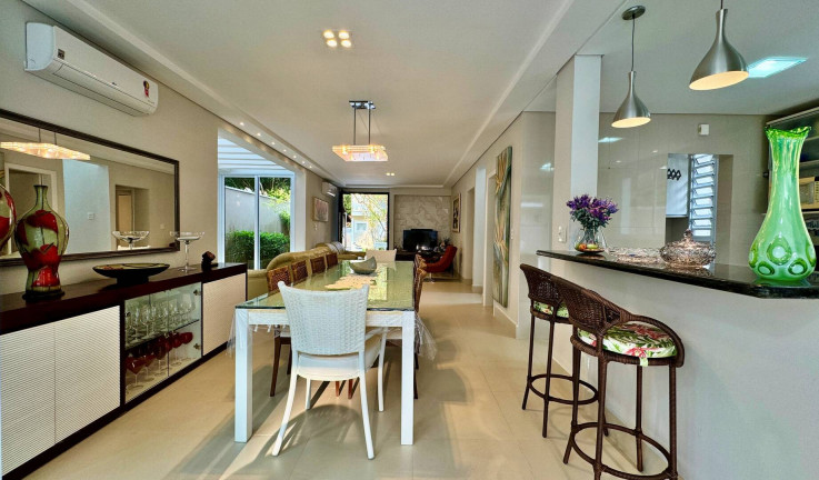 Imagem Casa com 5 Quartos à Venda, 257 m² em Riviera De São Lourenço - Bertioga