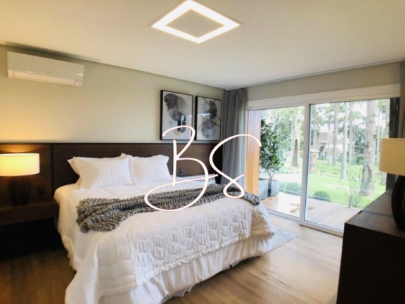 Imagem Casa com 3 Quartos à Venda, 567 m² em Rs-235 - Gramado