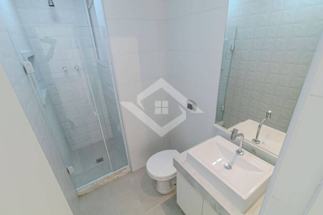 Imagem Apartamento com 3 Quartos à Venda, 135 m² em Copacabana - Rio De Janeiro