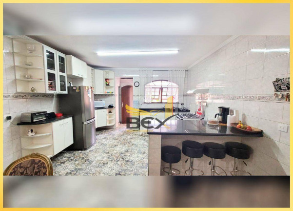 Imagem Casa com 3 Quartos para Alugar, 150 m² em Jardim Regina Alice - Barueri Imagem Casa com 3 Quartos para Alugar, 150 m² em Jardim Regina Alice - Barueri
