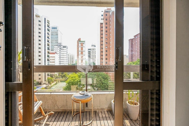 Imagem Apartamento com 3 Quartos à Venda, 225 m² em Itaim Bibi - São Paulo Imagem Apartamento com 3 Quartos à Venda, 225 m² em Itaim Bibi - São Paulo