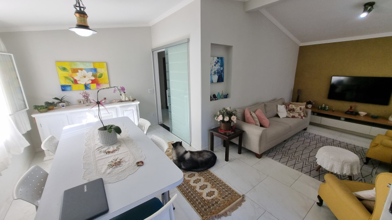 Imagem Casa com 3 Quartos à Venda, 161 m² em Vila Helena - Atibaia Imagem Casa com 3 Quartos à Venda, 161 m² em Vila Helena - Atibaia