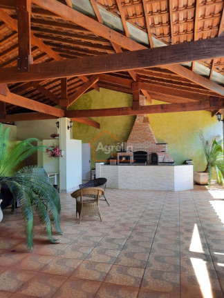 Imagem Imóvel com 4 Quartos à Venda, 200 m² em Martim Francisco - Mogi Mirim Imagem Imóvel com 4 Quartos à Venda, 200 m² em Martim Francisco - Mogi Mirim