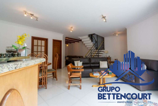 Imagem Sobrado com 3 Quartos à Venda, 506 m² em Tremenbé - São Paulo Imagem Sobrado com 3 Quartos à Venda, 506 m² em Tremenbé - São Paulo