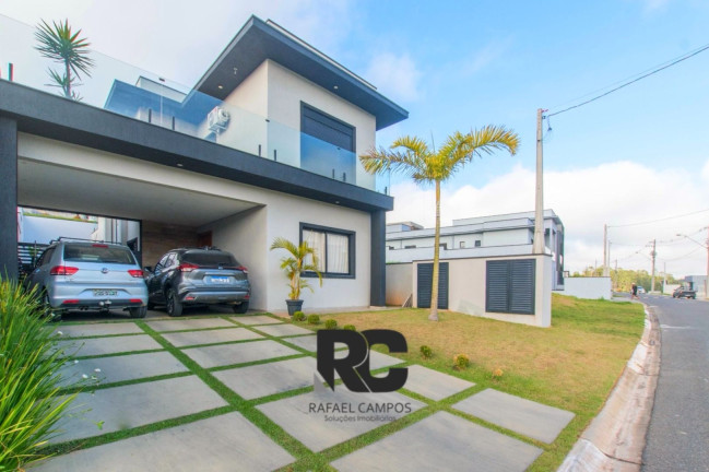 Casa com 3 Quartos à Venda, 248 m² em Cézar De Souza - Mogi Das Cruzes