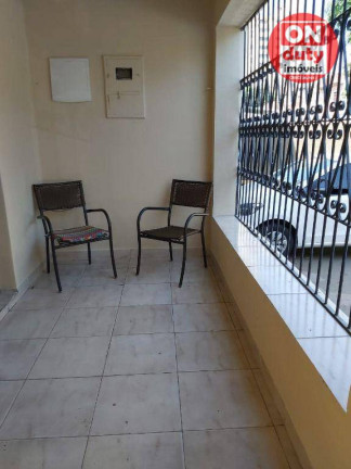 Imagem Sobrado com 4 Quartos à Venda, 230 m² em Pompéia - Santos