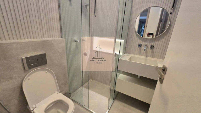 Imagem Casa de Condomínio com 4 Quartos à Venda, 349 m²