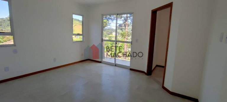 Imagem Casa com 4 Quartos à Venda, 200 m² em Vargem Grande - Teresópolis