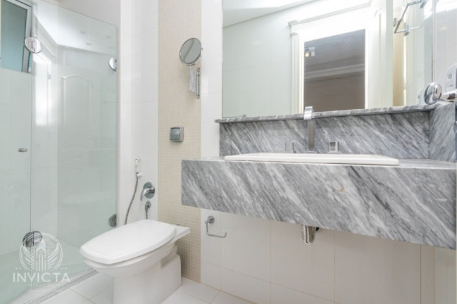 Imagem Apartamento com 3 Quartos à Venda, 186 m² em Barra Sul - Balneário Camboriú Imagem Apartamento com 3 Quartos à Venda, 186 m² em Barra Sul - Balneário Camboriú