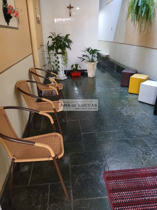 Casa com 3 Quartos à Venda, 230 m² em Jardim Santa Helena - São Paulo