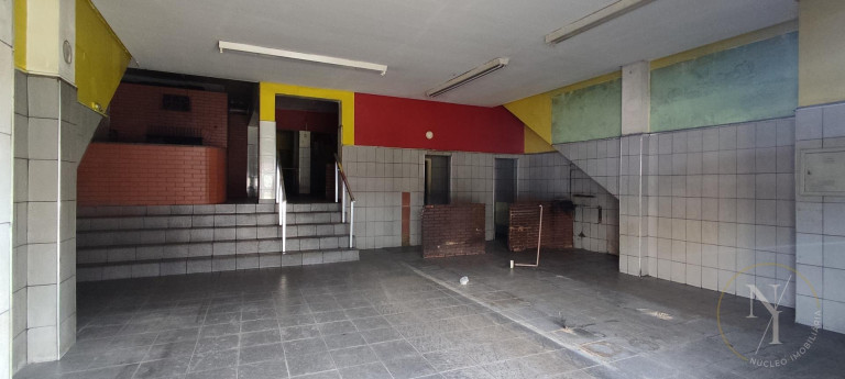 Imóvel Comercial à Venda, 250 m² em Penha De França - São Paulo