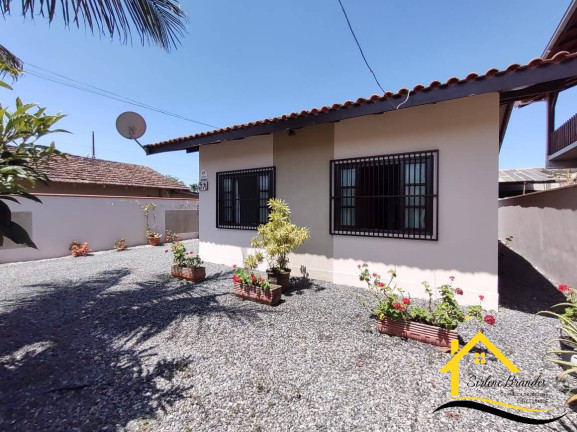 Imagem Casa com 3 Quartos à Venda, 360 m² em Centro - Balneário Barra Do Sul Imagem Casa com 3 Quartos à Venda, 360 m² em Centro - Balneário Barra Do Sul