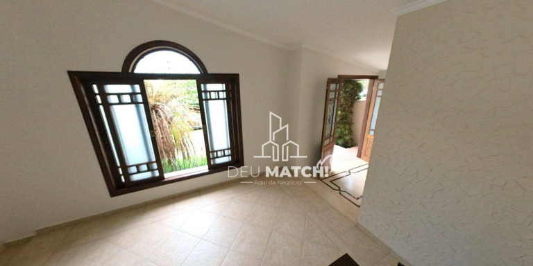 Imagem Casa com 2 Quartos à Venda, 230 m² em Jardim Maristela - Atibaia Imagem Casa com 2 Quartos à Venda, 230 m² em Jardim Maristela - Atibaia