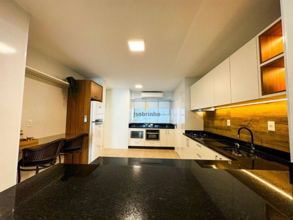Imagem Apartamento com 4 Quartos para Temporada, 158 m² em Meia Praia - Itapema Imagem Apartamento com 4 Quartos para Temporada, 158 m² em Meia Praia - Itapema